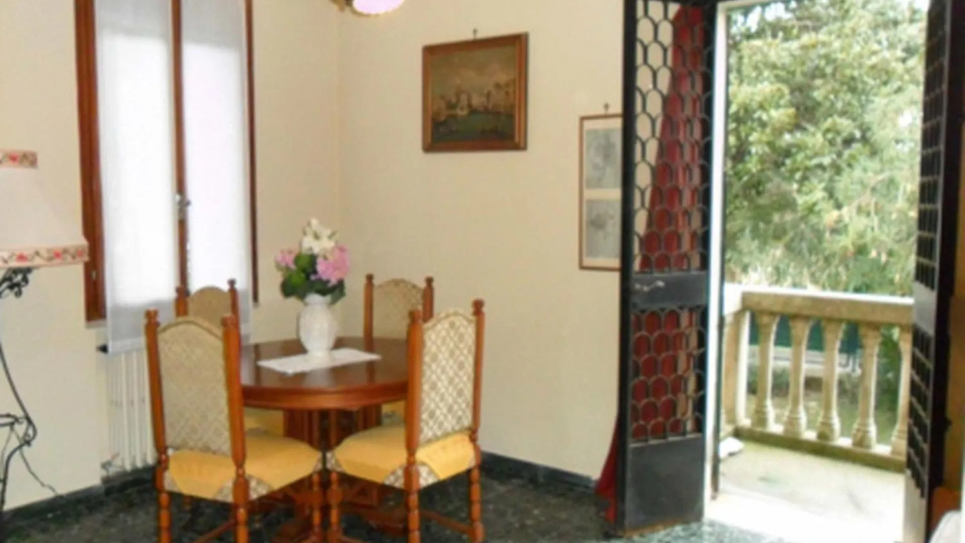 Villa Giugovaz Lido di Venezia Apartment